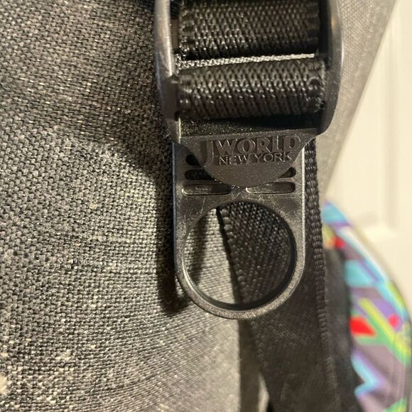 J World Boys and Girls  Cornelia 18” Multi Compartment Laptop Bag - Picture 5 of 7